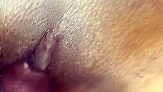 South African amateurs in homemade pussyfucking action