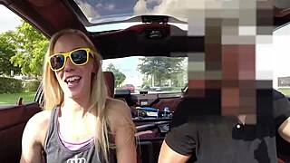 Naughty girlfriend Minx goes wild in homemade porn video