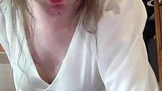 Join me for a kinky dress-up session and cum together
