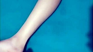 Wife of my friend cums from rubbing dick in pussy and ass 😍