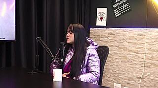 Era Menor Quando Foi Enviar Um Nude Para O Namorado Mas Caiu Na Internet - Pamela Sagaz Sheer Red