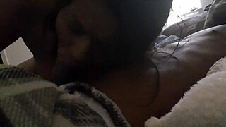 that ebony amateur gives vicious head like a pro