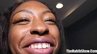 omg i can’t believe it! this 18yr mixed indian n black kokohontas got me goin crazy gettin fucked by habibi.