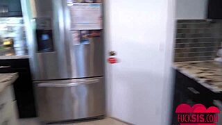 Busty Stepsister Kiki Klout Blows Pervy Stepbrother