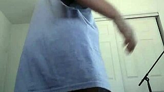 Amateur wife Danye's big tits and ass get sucked by a prince