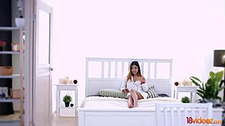 teen roxy lips with tattoos gets a messy creampie