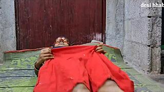 Hot erotic experience with a beautiful Indian housewife in salwar kameez