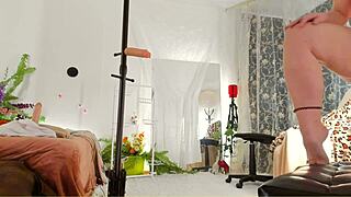 look at this curvy milf oiling up her nude body for a teasing voyeur show