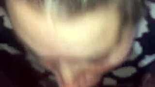 Rica chupada me da esta putita