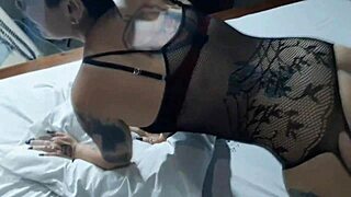 Ela Queria Ir Para O Show De Rock, Mas Não Antes De Gozarmos Gostoso!