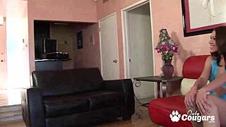 Skinny cougar gets down on her knees for a blowjob