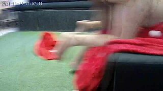 adoro ver ela dando para macho na loucura deixei minha gostosa paty bumbum sentar no loiro safado