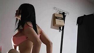 mi ex vuelve a pedirme ayuda para follar duro