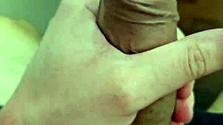 novinho safado, wanna chat about my hot solo cum session from brazil?