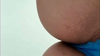 Latina Teen's Big Ass Displayed Up Close in Homemade Video