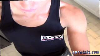 Chinese Twink Bareback Fuck with Big Penis at Home