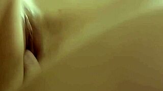 A hot erotic experience with a sexy girlfriend at home