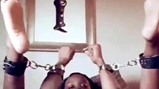 My wife is a hot chick and I’ve made a homemade video of her