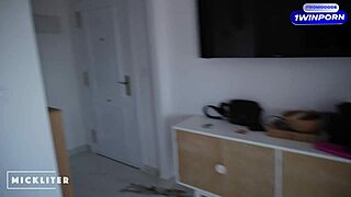 the pizza girl ate my pizza and wanted to run away i made her suck