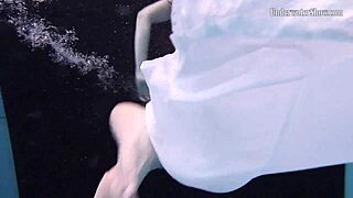 Andrejka Performs Astonishing Underwater Moves