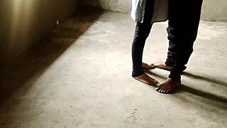 In her new house, I roughly fucked my school girlfriend, turning it into a viral video