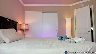 Milf Jess Ryan talks dirty while showing her big tits and strapon! 😘