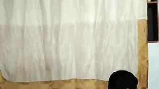 asi de caliente soy jugando siempre con mi culo usando dildos y juguetes en grupo gay hardcore