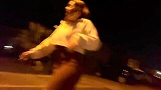 i'm looking for a spot to do the famous boquetão with a young teen outdoors, so horny