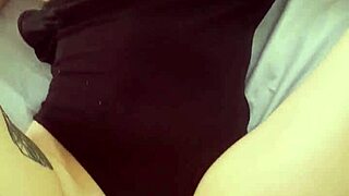 Watch X4sun play sexy games with her perfect body?