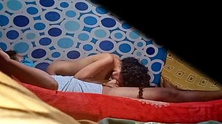 Camara Espia Captura Dormitorio de Inquilina Colombiana Alexia