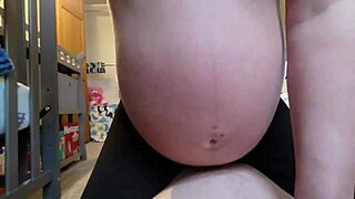 Amateur wife films her stepmother’s solo set which ends with a facial
