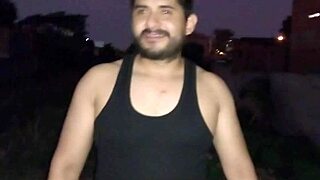 COJIENDO EN EL CALLEJON - STRIPTEASE BEAUTIFUL CLOTHES RIPPED SOLO AMATEURS SEXY CFNM GAY