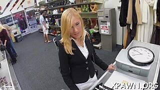 Amateur wife gets hardcore scene at home