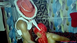 Morning twerking leads to hardsex with sucking, fingering, and cumshot on christmas day.