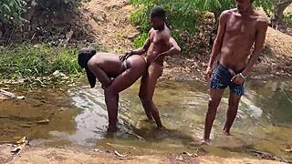 Amateur gay babe’s home video with hot ass spreading and pussy fucking
