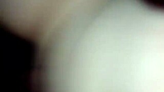 Squirting bride in hot homemade video