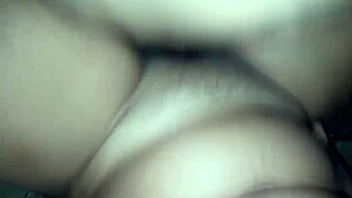 Ruiva Ninfeta de 18 Anos Perde Virgindade na Praia Pública - Casal Akira