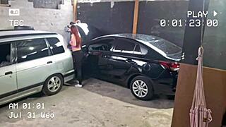 novinha gets more than car repairs at mechanic