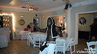 i’m losing it over these chicks at the New Orleans girls’ night bash.