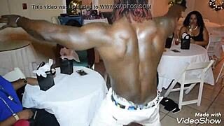 i’m losing it over these chicks at the New Orleans girls’ night bash.