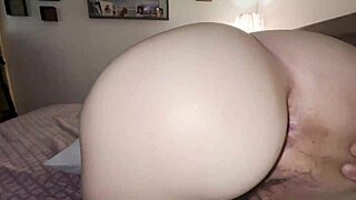 Bbw takes a big dick in her hole and is filled with cream