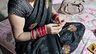 Black Saree Pissing Indian Bhabhi - Beautiful and Exciting to Watch