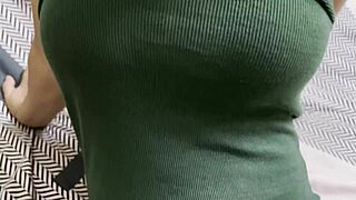 Indian Desi Girlfriend’s First Hardcore Hotel Room Sex with Boyfriend