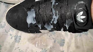 Do Brunettes Suck Better Than Blondes In This POV Close-Up?