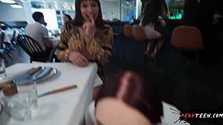 Waitress seduced me during her section, I finish with drama!