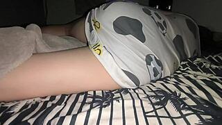 Sneaky peaky with my ex-girlfriend, not bad at all