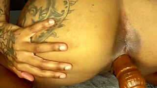 Serenity Love Toys Her Ebony Pussy Solo