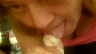 Girl needs to learn how to suck a dick properly