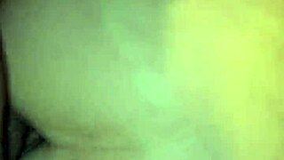 Gostosa se masturbando, parte 2?