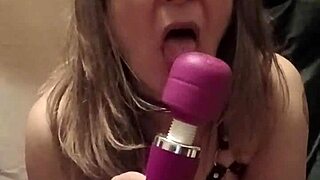 yo, watching this maid milf slap and play with vibro dildos!